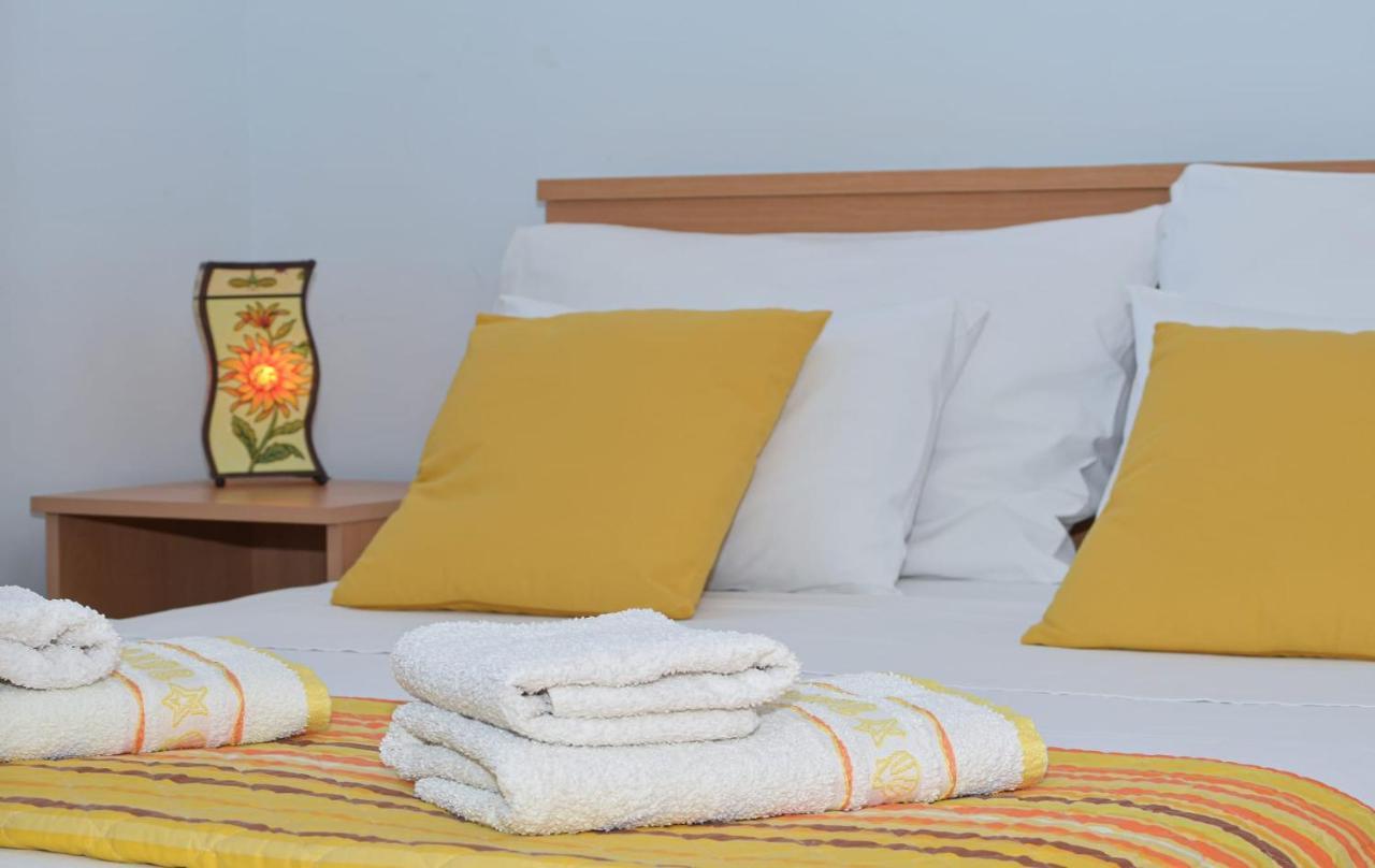 Apartments Santo Trogir - Okrug Gornji Εξωτερικό φωτογραφία
