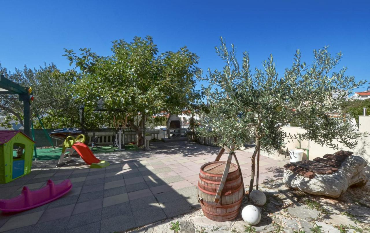 Apartments Santo Trogir - Okrug Gornji Εξωτερικό φωτογραφία