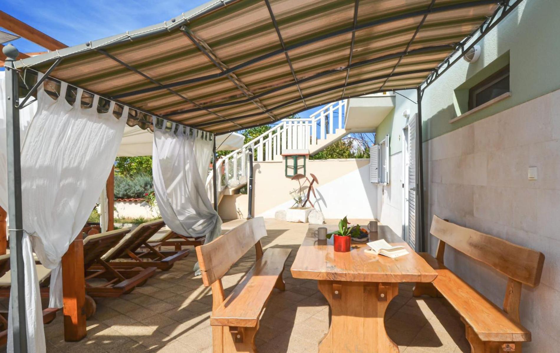Apartments Santo Trogir - Okrug Gornji Εξωτερικό φωτογραφία